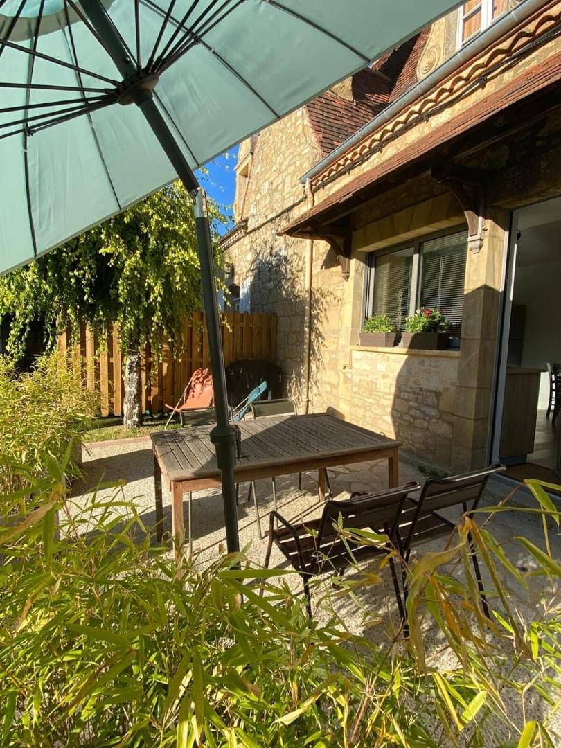 Вилла Maison Denise - Au Coeur Du Perigord Noir Кастельно-ла-Шапель Экстерьер фото